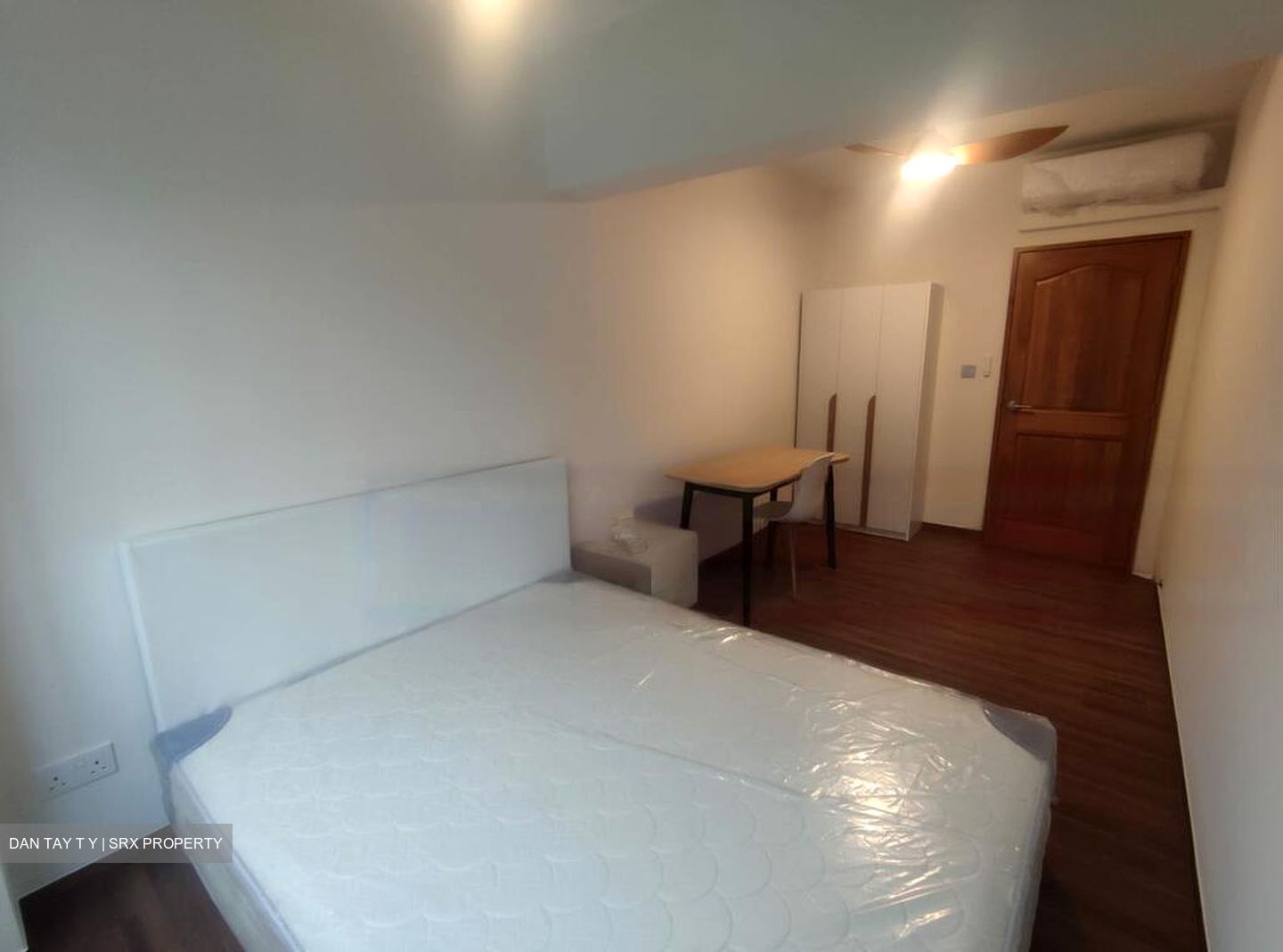 Lakeview Estate (D20), Apartment #555974741